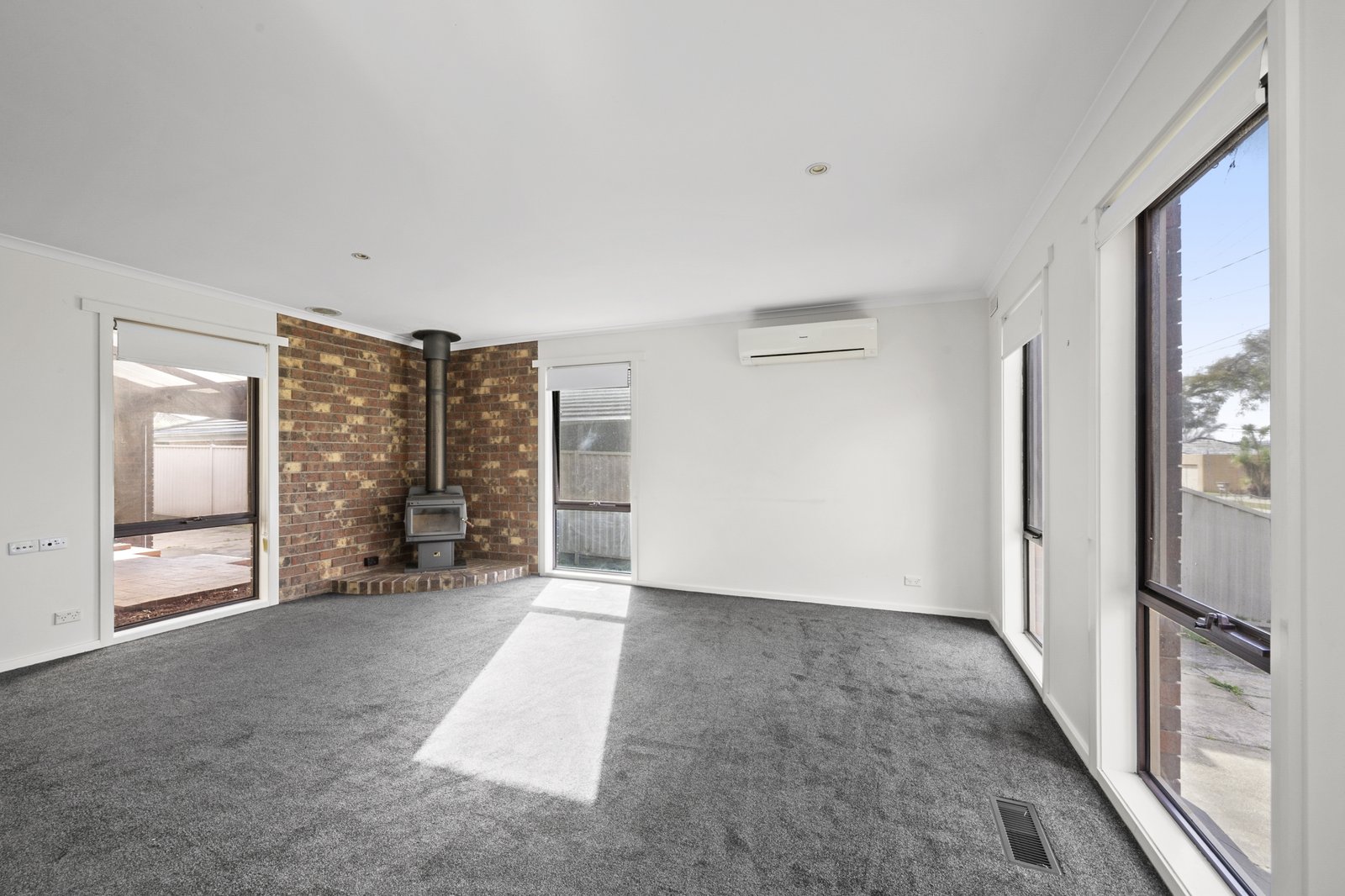 Gallery: 25 Montgomery Street