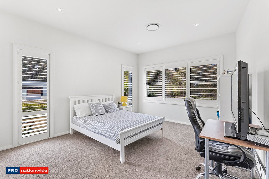 25 Mooring Avenue CORLETTE 15