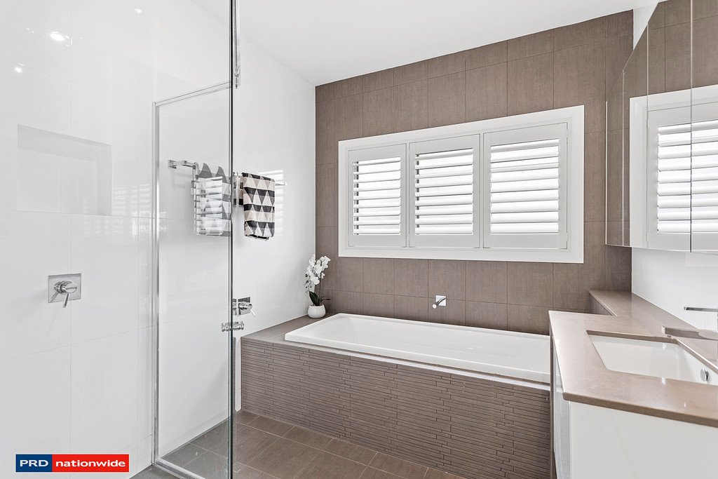 25 Mooring Avenue CORLETTE 17
