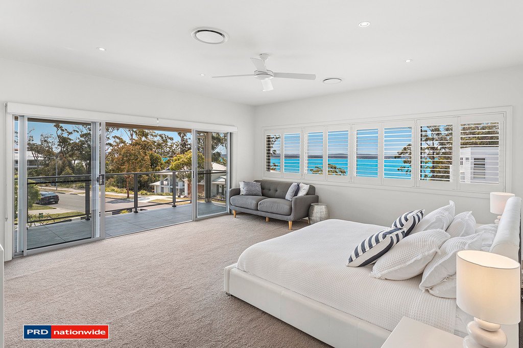 25 Mooring Avenue CORLETTE 21