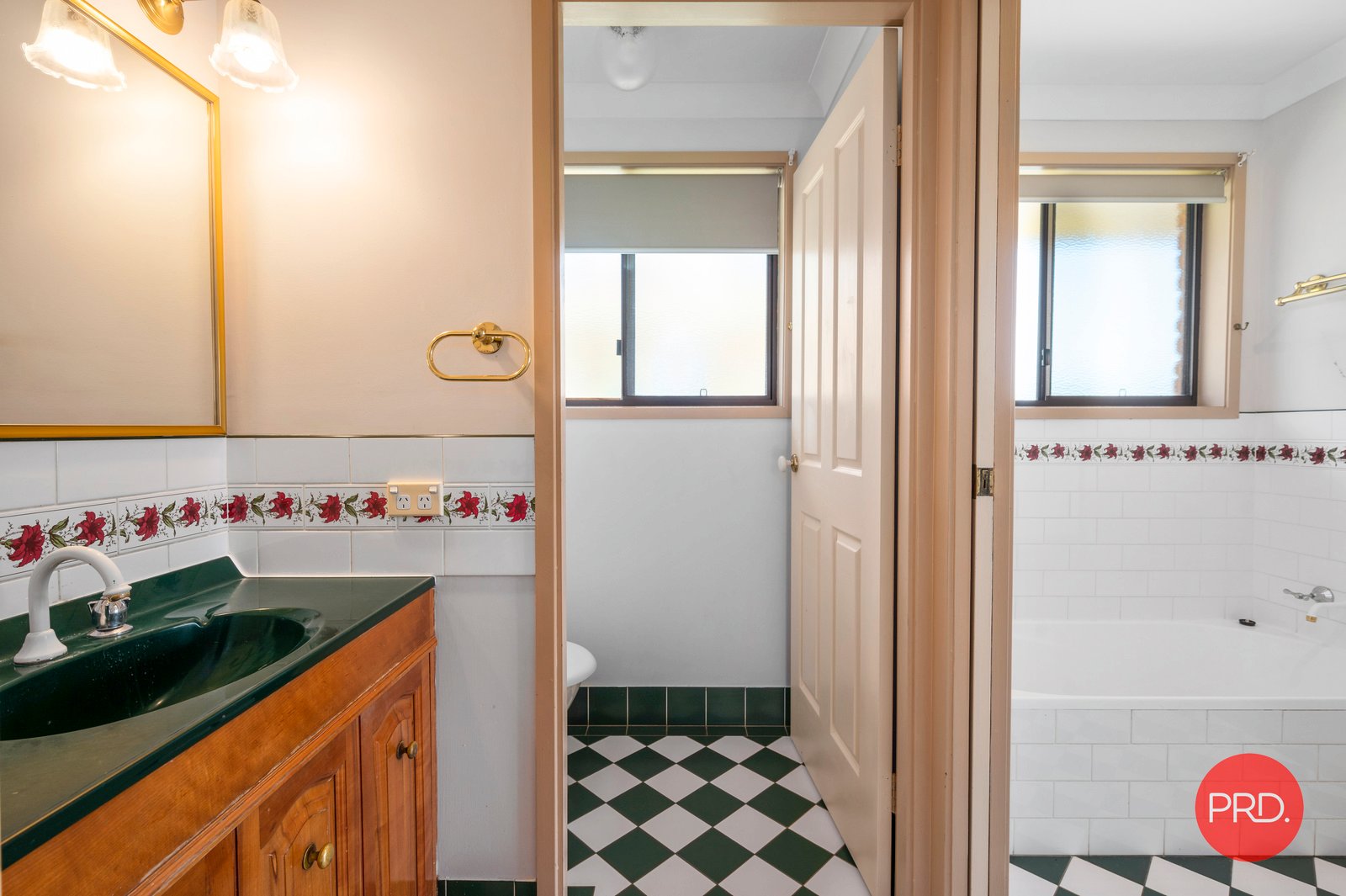 25 Moseley Drive BOAMBEE EAST 10