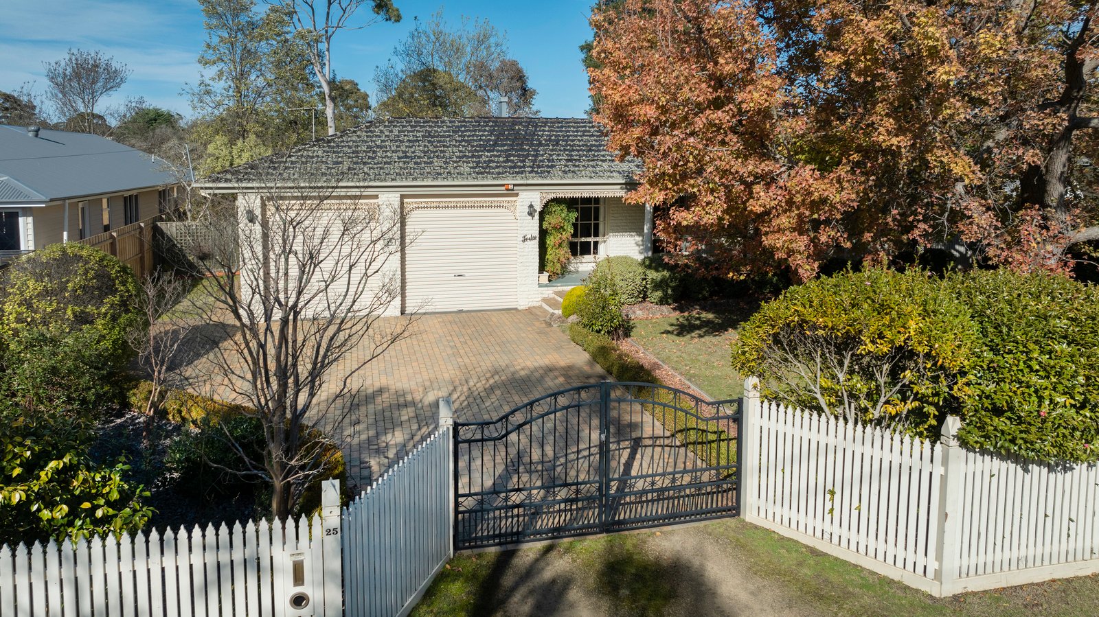 25 Mount Eliza Way, Mount Eliza, 3930