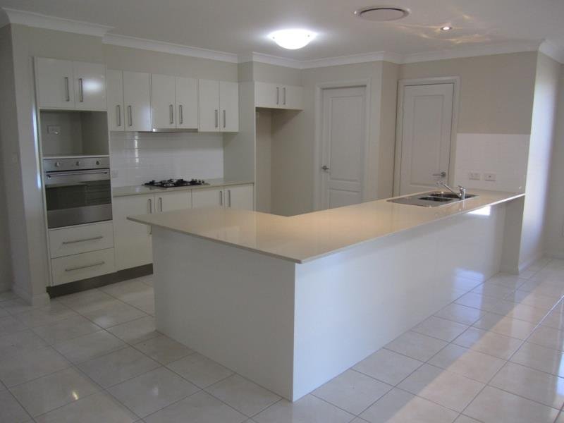 25 Mountain Gum Road TAMWORTH 2