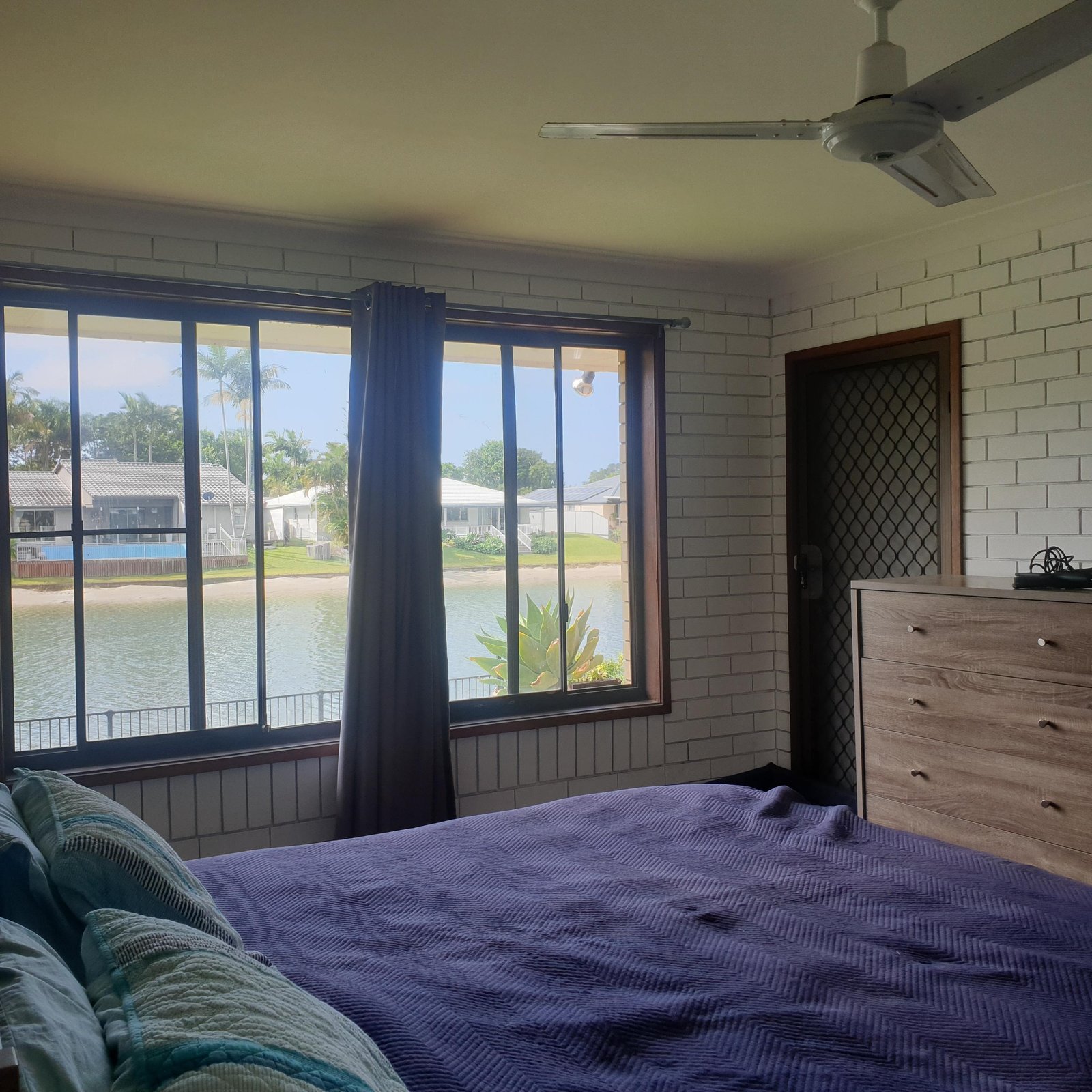 25 Murtha Drive ELANORA 9