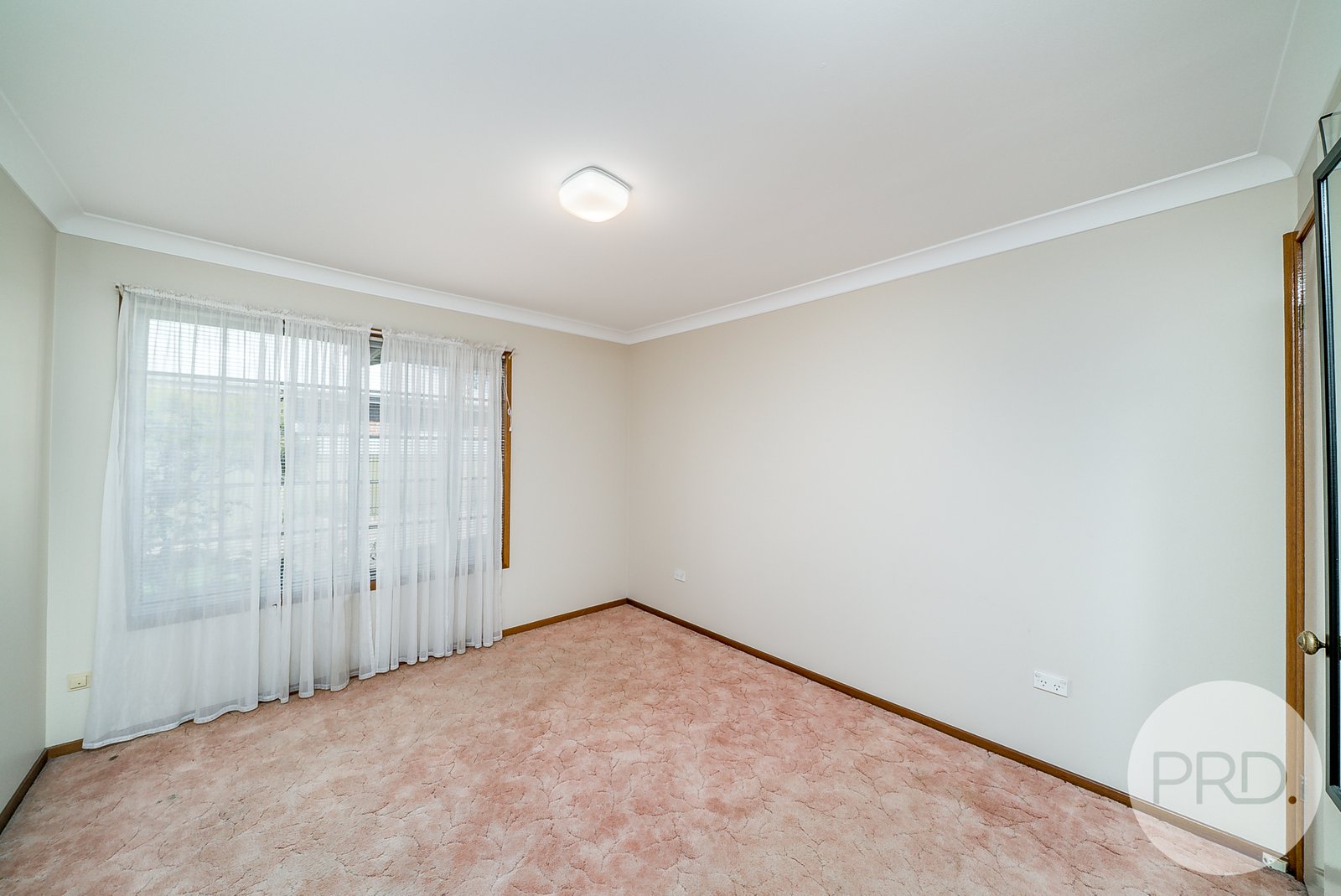 2/5 Narrung Street WAGGA WAGGA 6