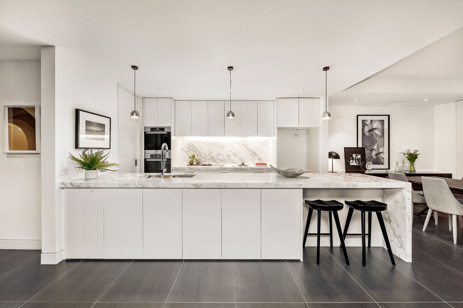 Gallery: 25 Nicholson Street