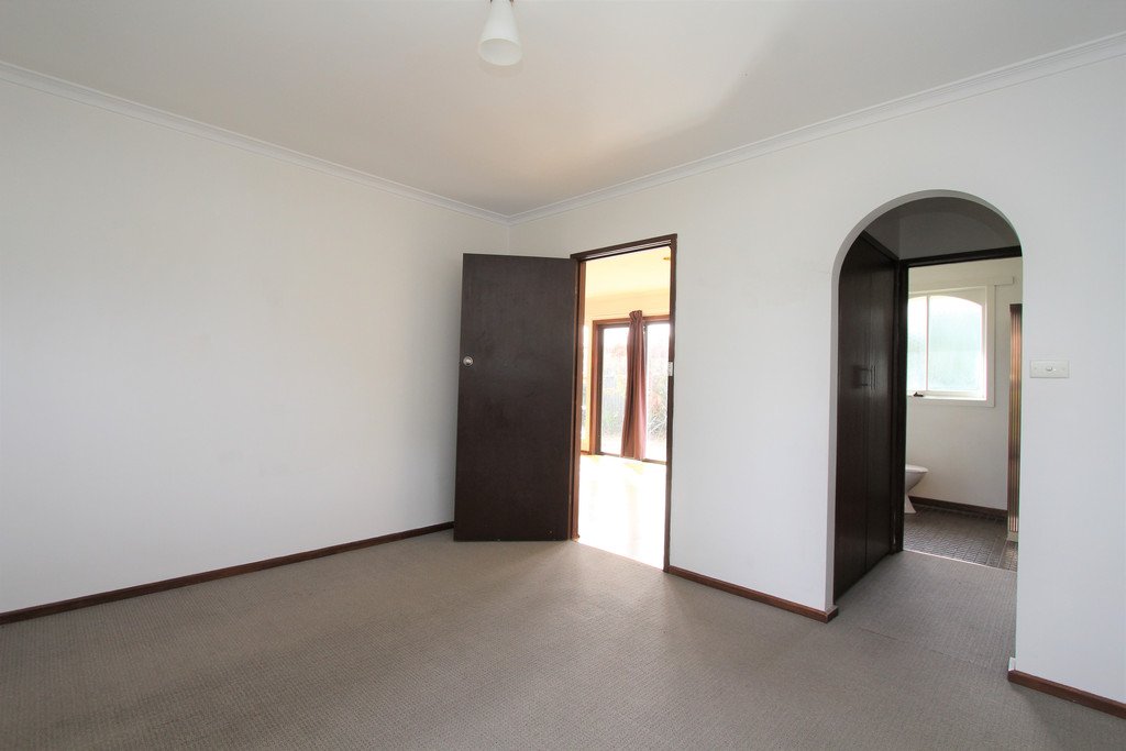 25 Ningana Street ALFREDTON 12