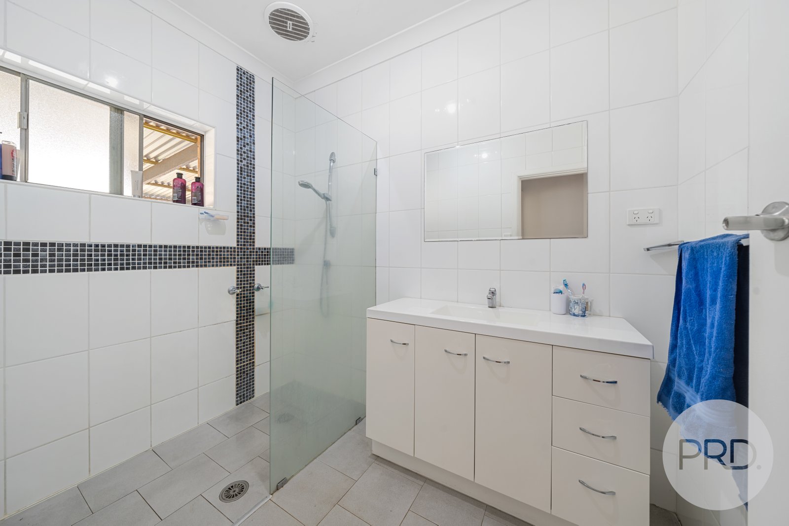 25 Nixon Crescent TOLLAND 12