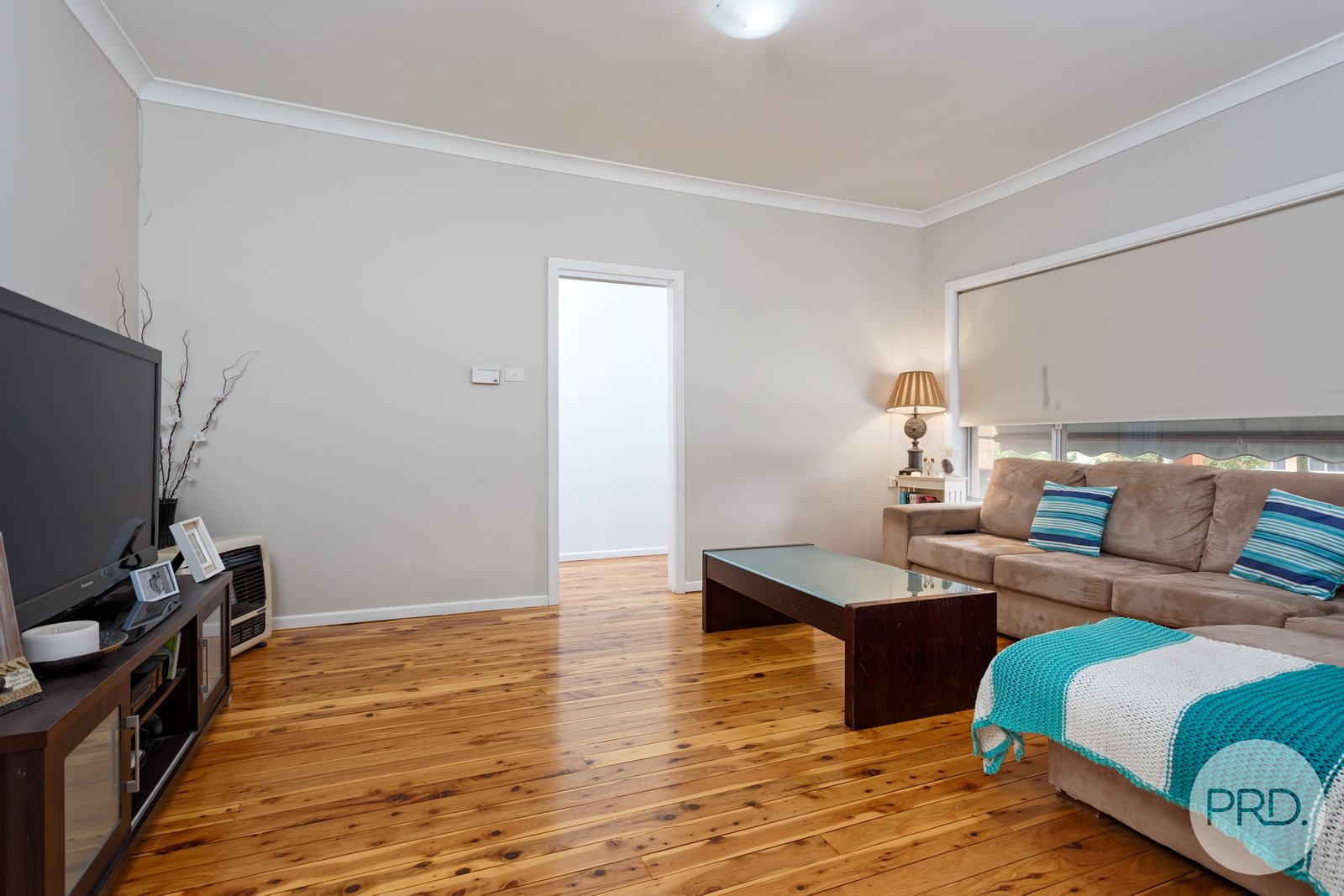 25 Nixon Crescent TOLLAND 5