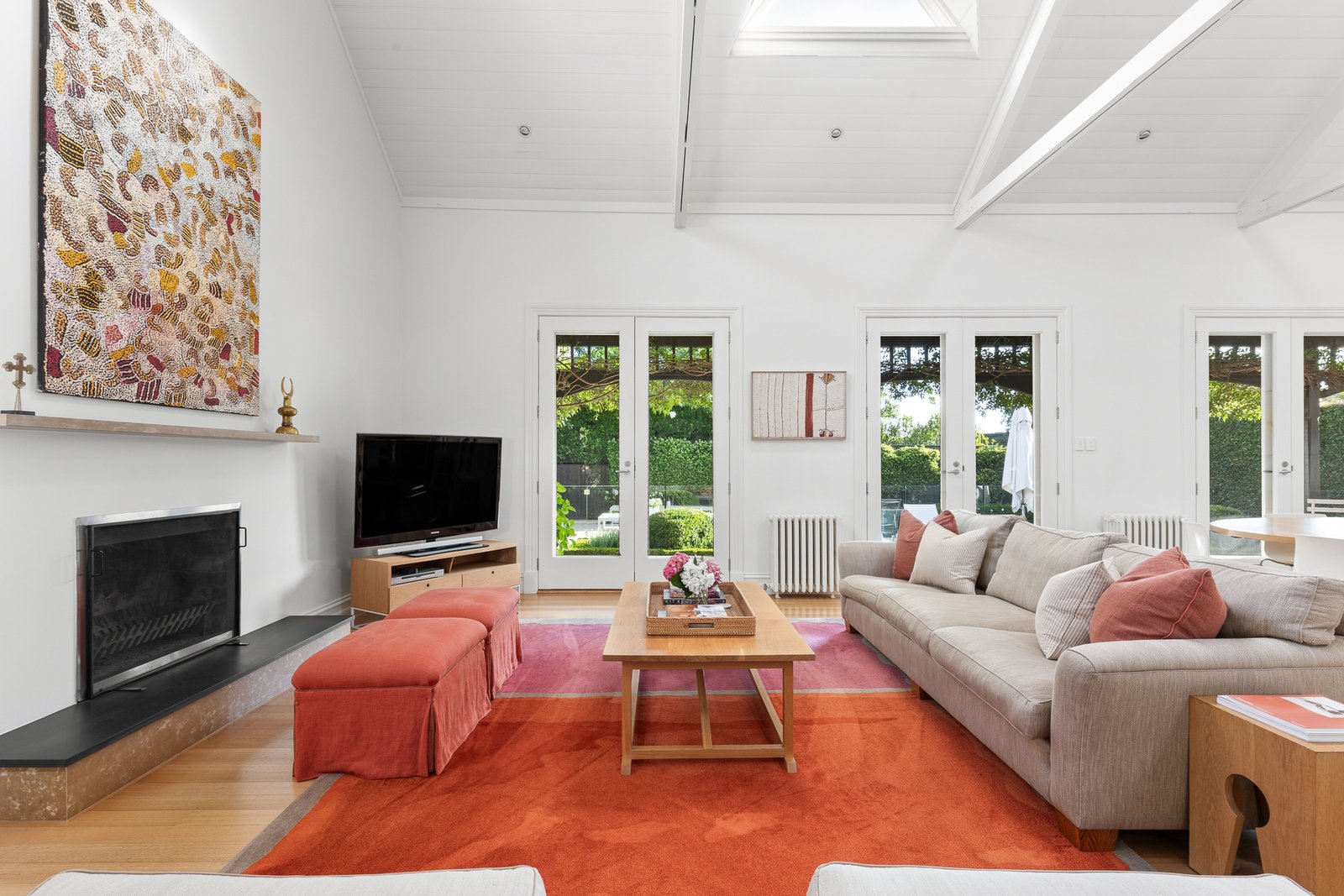 Real Estate and Property in 25 Oak Grove, Brighton, VIC