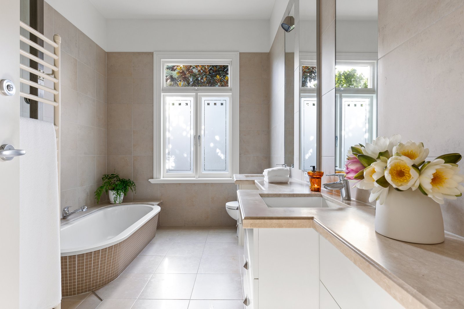 Real Estate and Property in 25 Oak Grove, Brighton, VIC