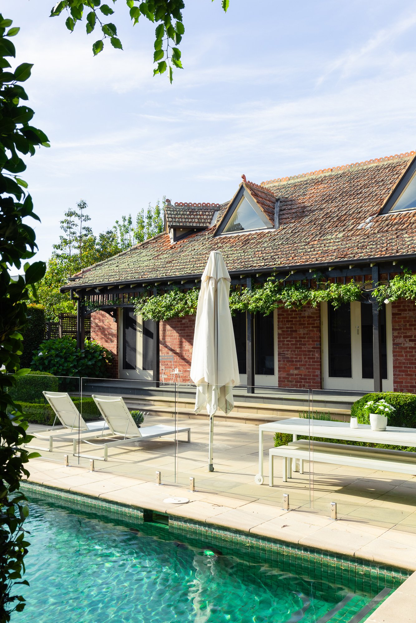 Real Estate and Property in 25 Oak Grove, Brighton, VIC