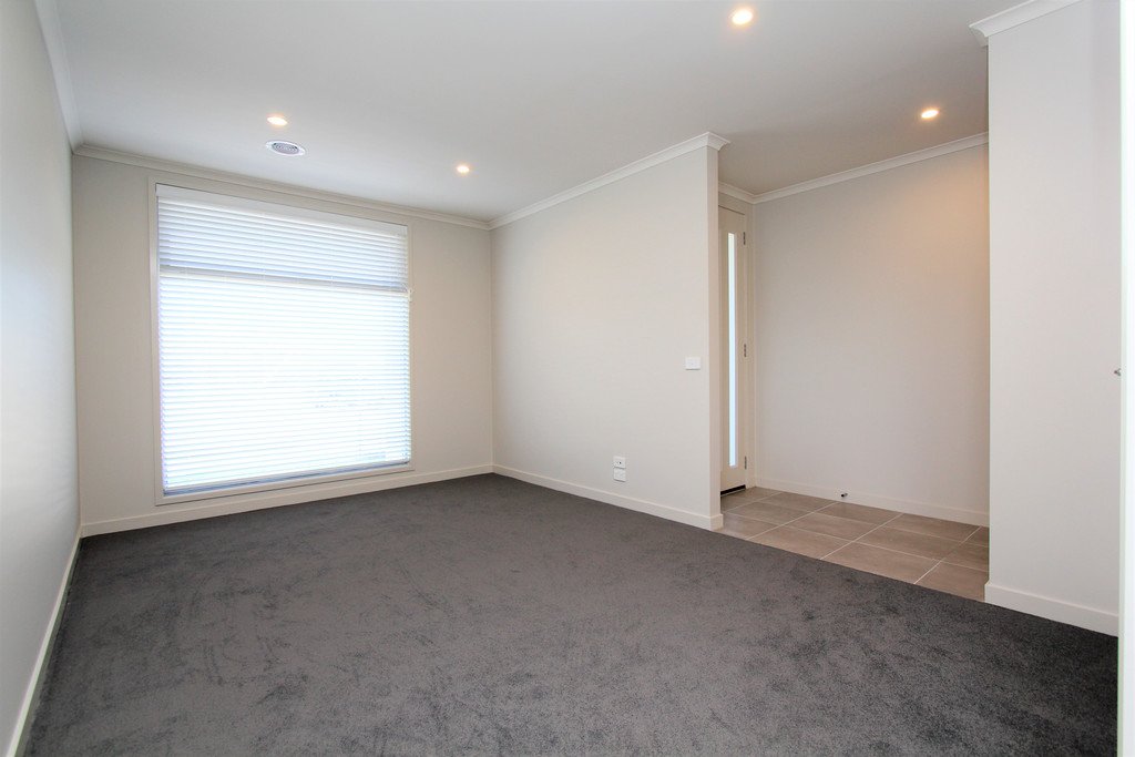 25 O'Callaghan Parade Lucas 6