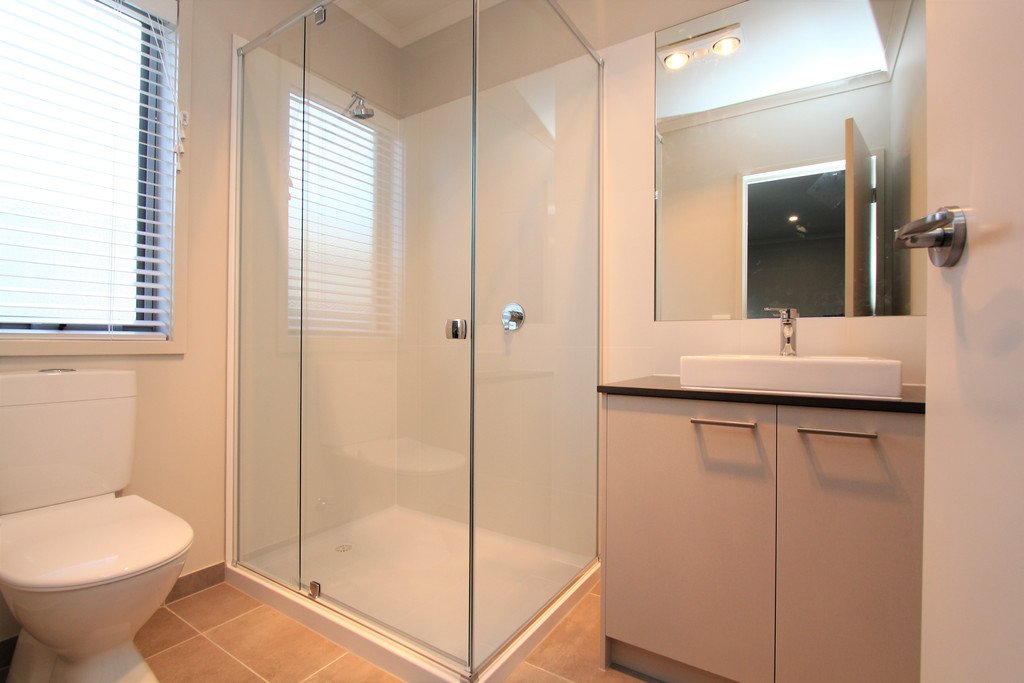 25 O'Callaghan Parade Lucas 9