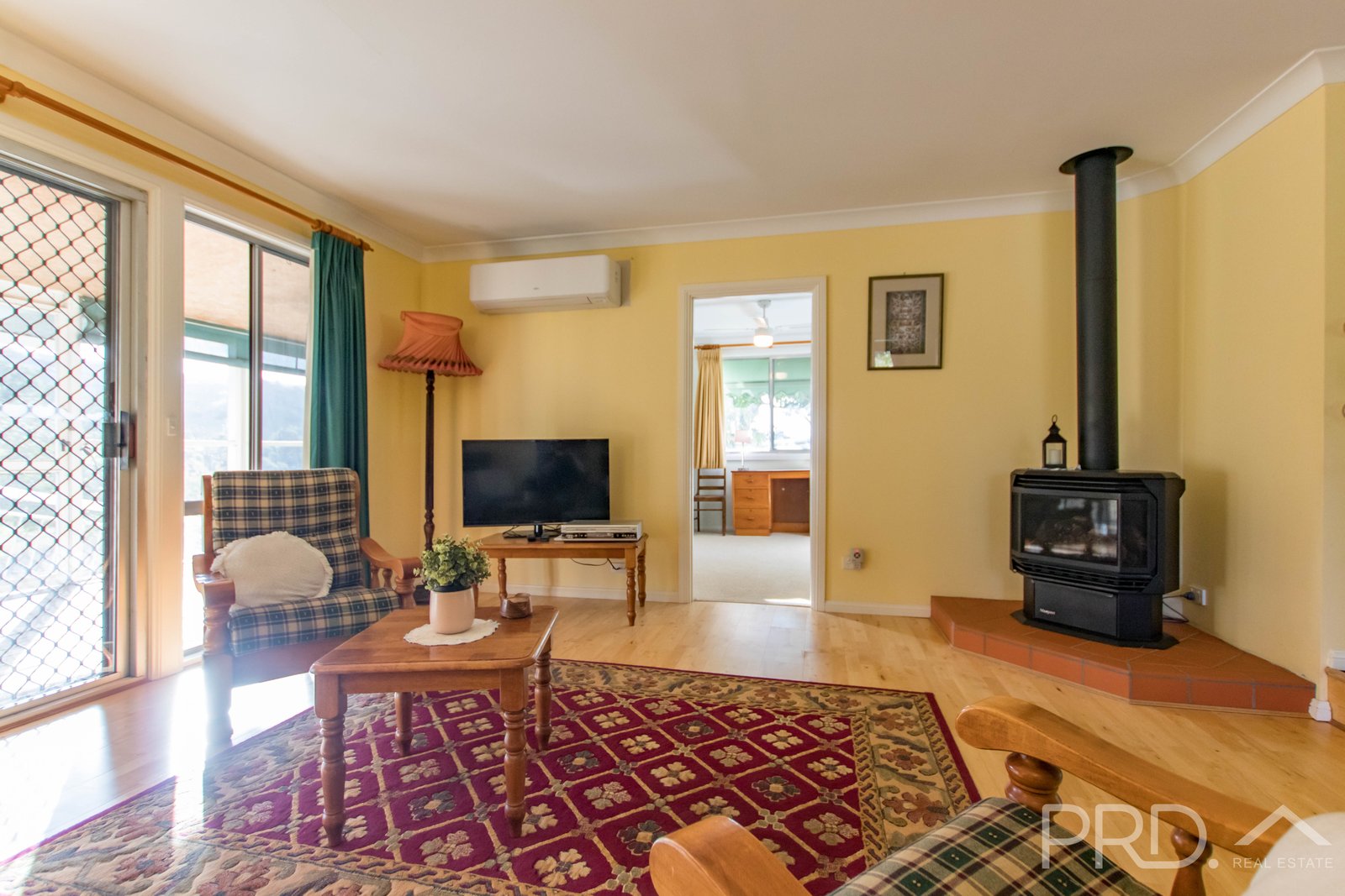 25 Old Gundagai Road ADELONG 6