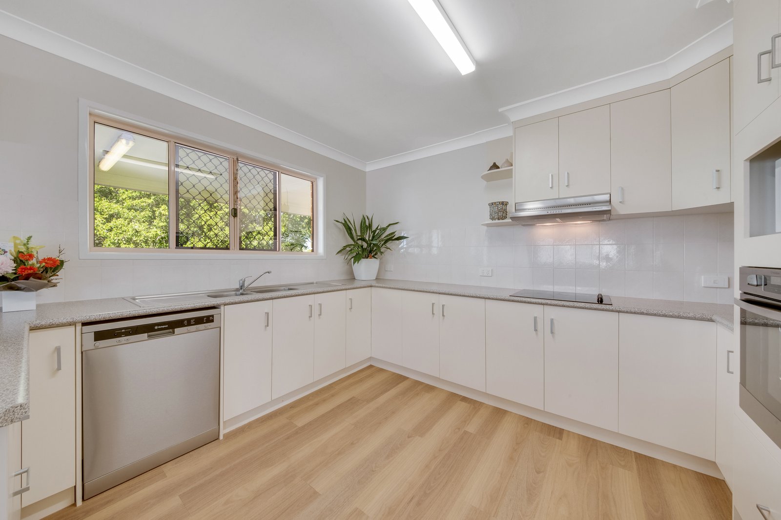 25 Pacific Avenue TANNUM SANDS 3