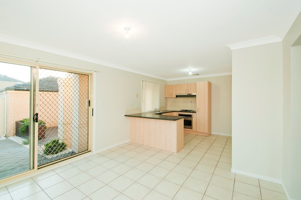 25 Padington Ln  DAPTO 4