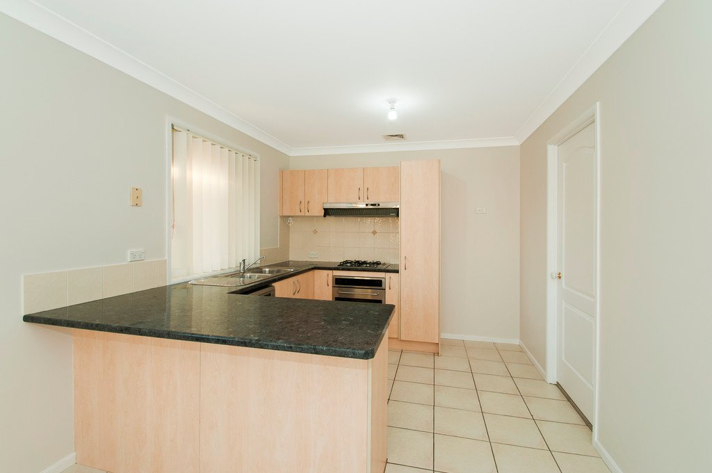 25 Padington Ln  DAPTO 6