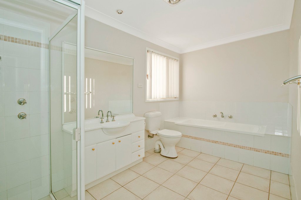 25 Padington Ln  DAPTO 8