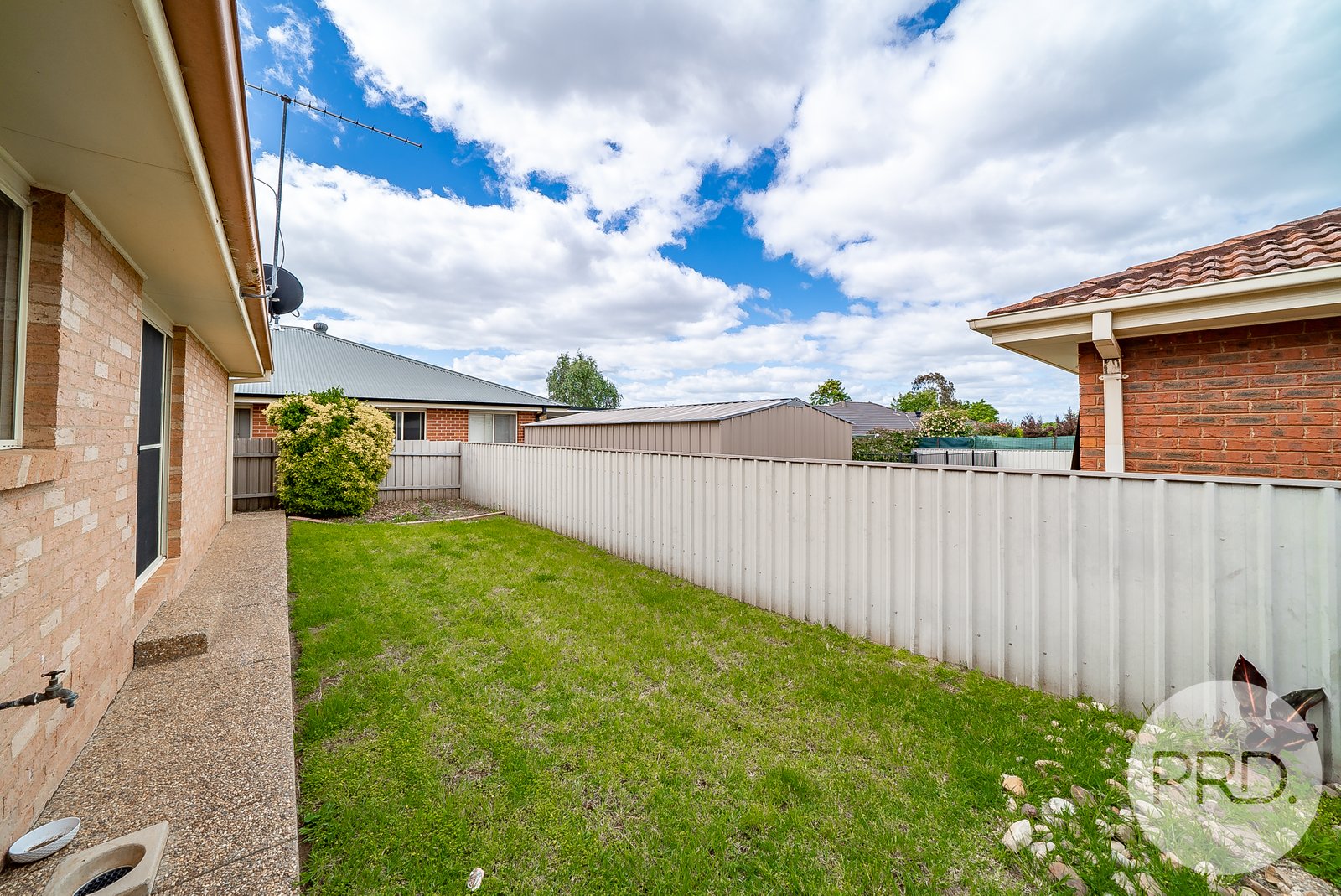 2/5 Paldi Crescent GLENFIELD PARK 9