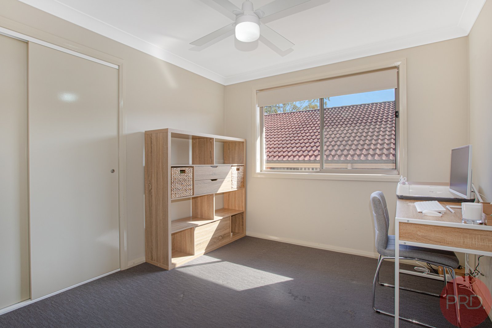 2/5 Parklands Road LARGS 11