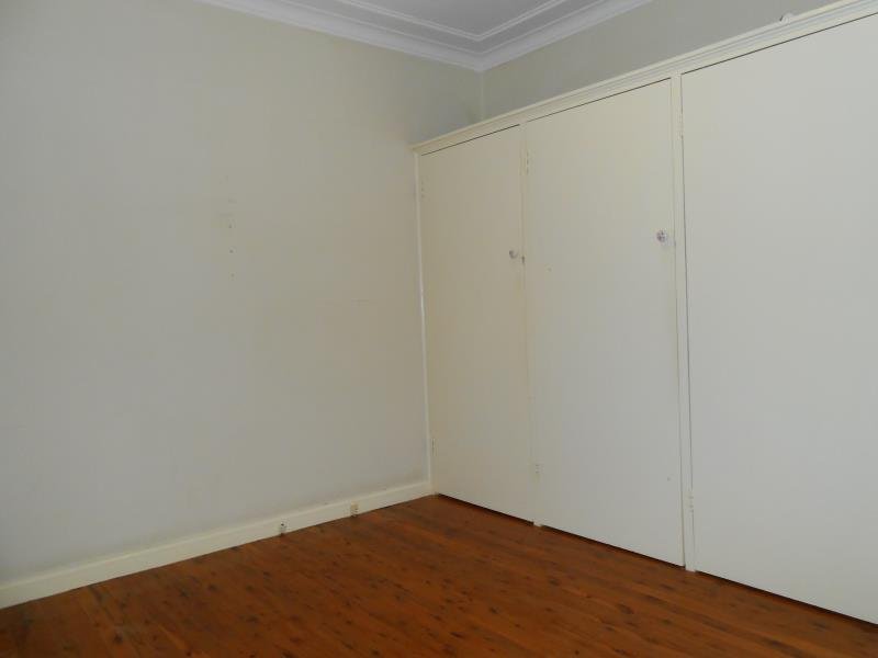 25 Parry Street TAMWORTH 6