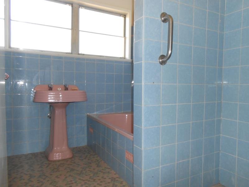 25 Parry Street TAMWORTH 5