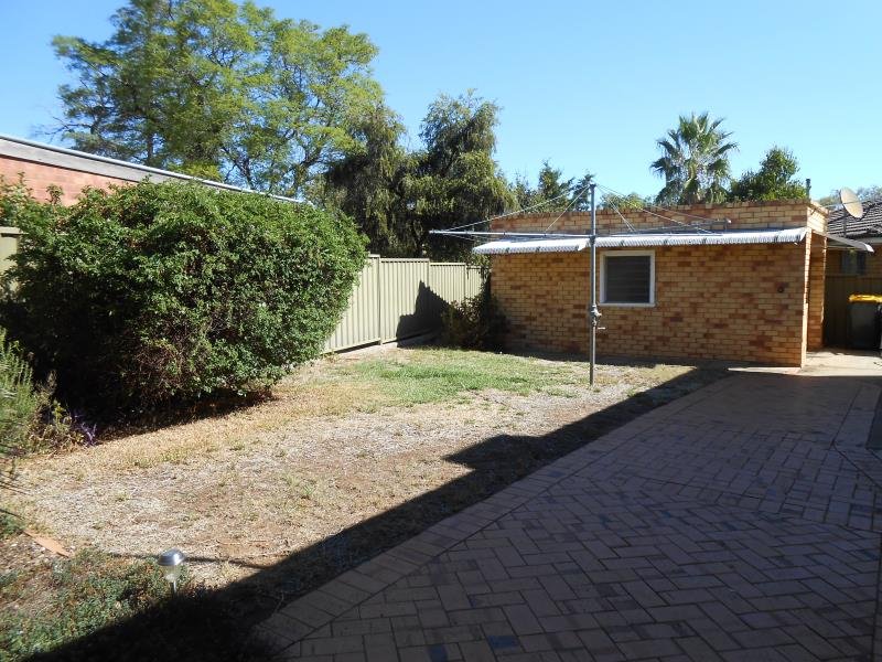 25 Parry Street TAMWORTH 9
