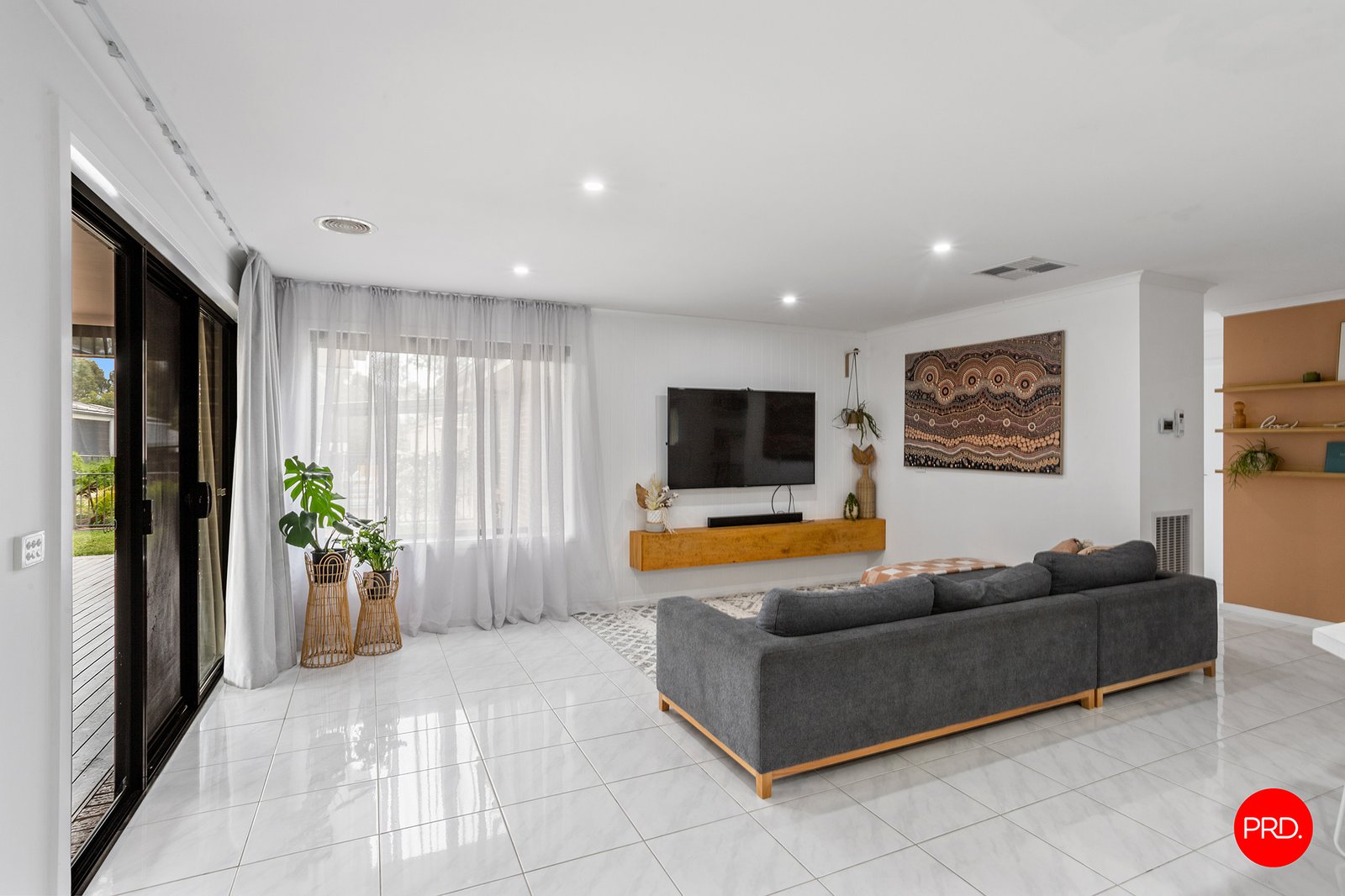 25 Pearce Street CALIFORNIA GULLY 11