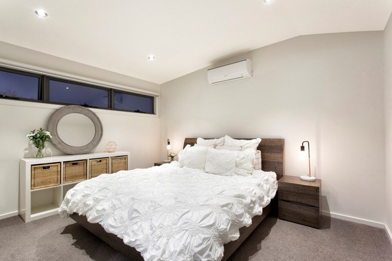Gallery: 2/5 Pell Street