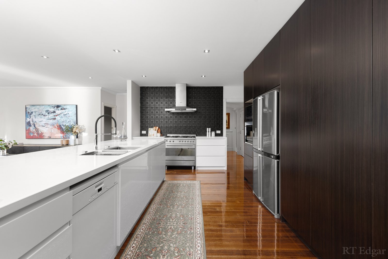 Real Estate and Property in 25 Perth Street, Blackburn South, VIC