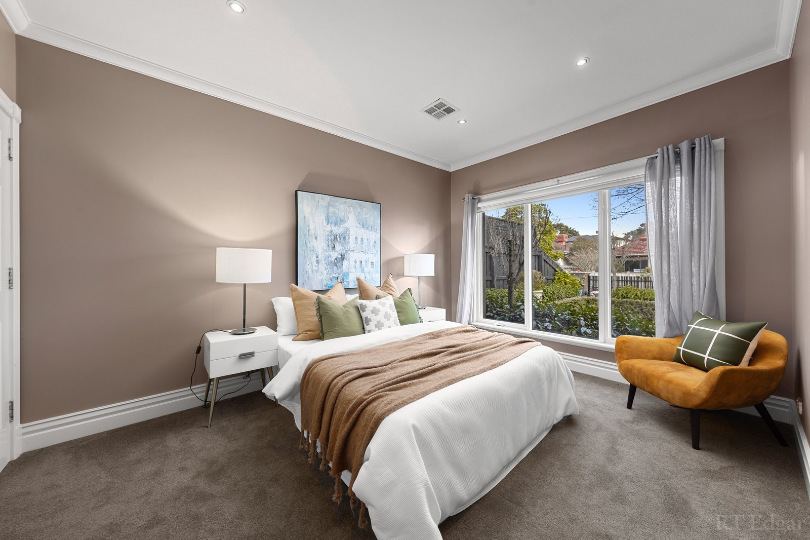 Real Estate and Property in 25 Perth Street, Blackburn South, VIC