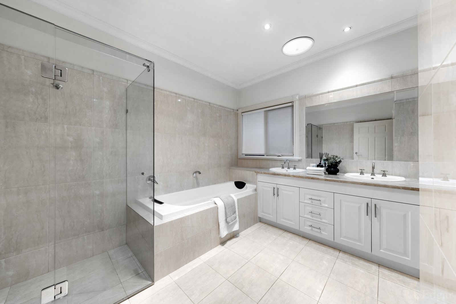 Real Estate and Property in 25 Perth Street, Blackburn South, VIC