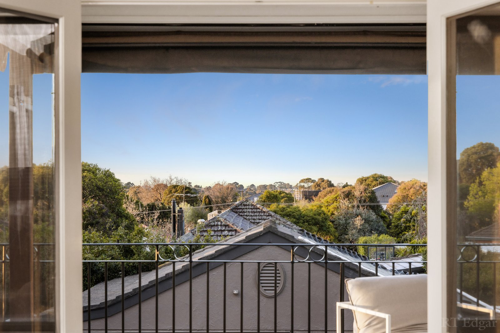 Real Estate and Property in 25 Perth Street, Blackburn South, VIC