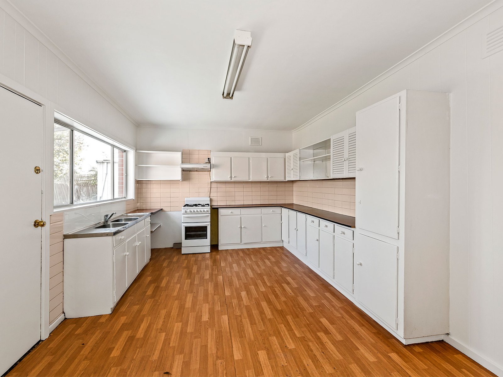 Gallery: 25 Peterson Street