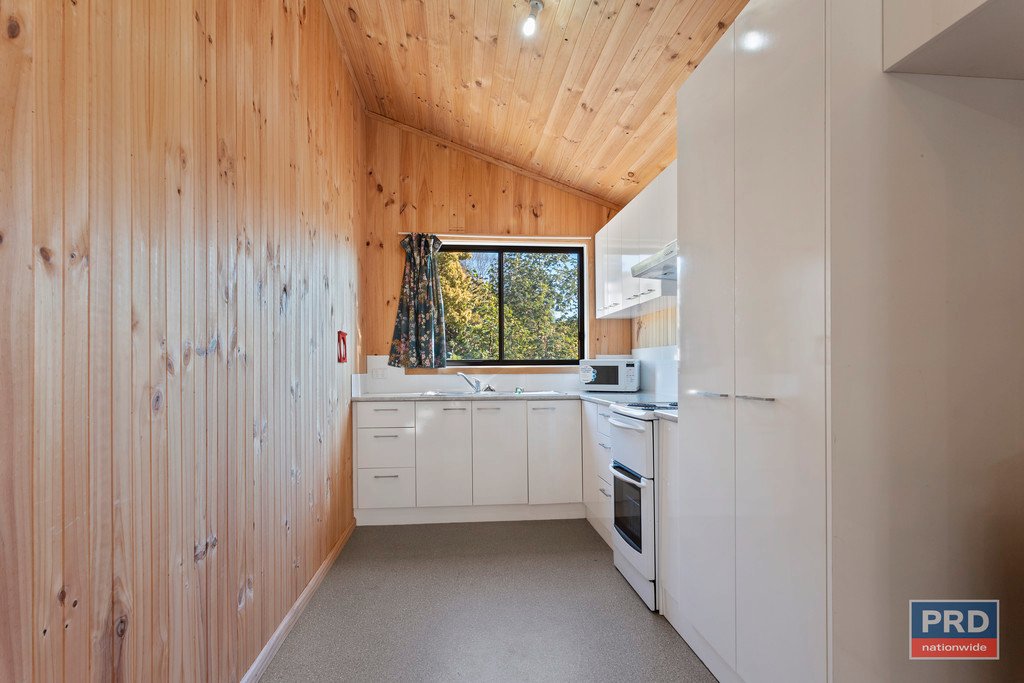 25 Philpot Street LONG GULLY 3