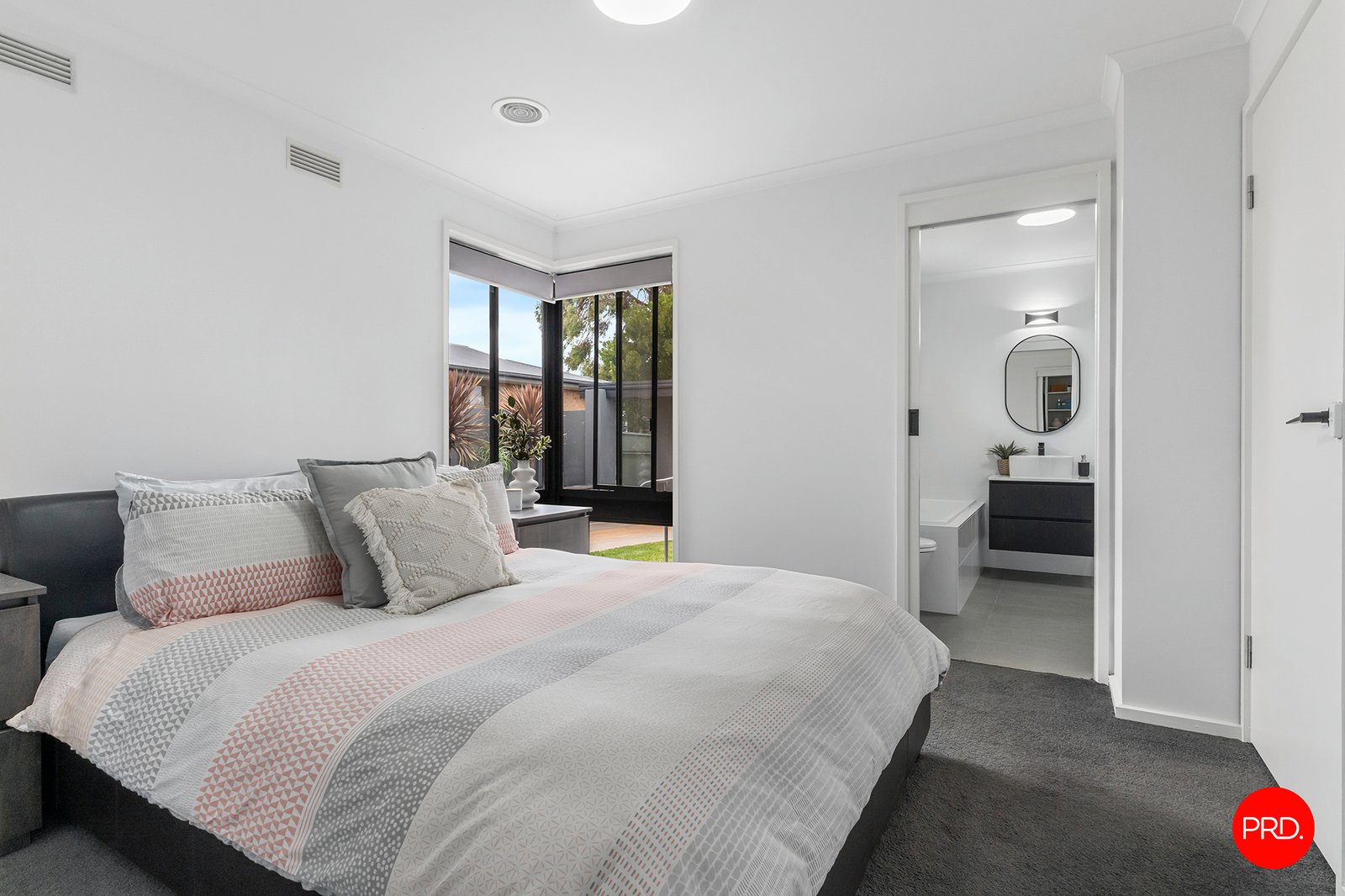 25 Pilcher Street STRATHDALE 10