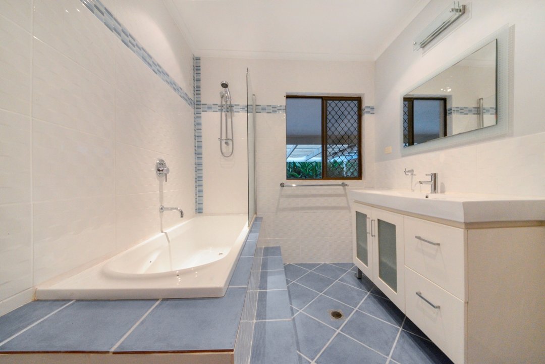 25 Pini Road STRATHDICKIE 18
