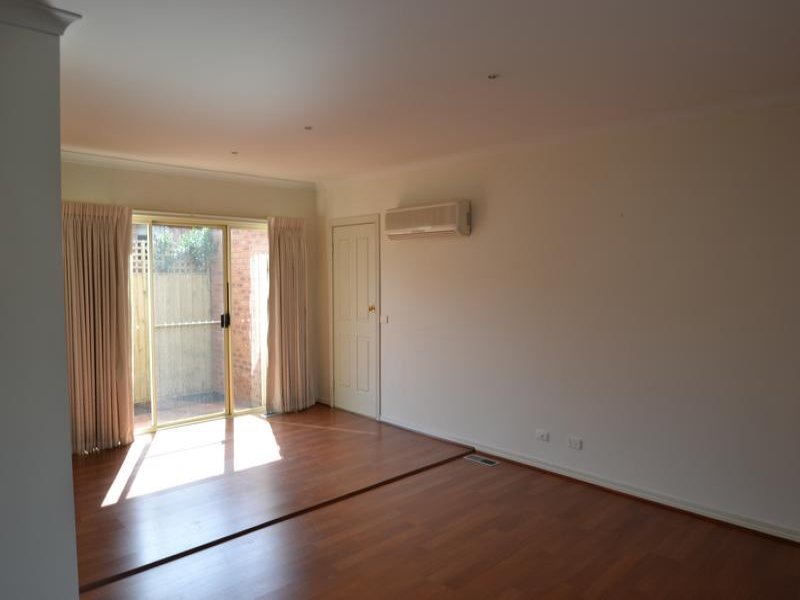 Gallery: 2/5 Potts Street