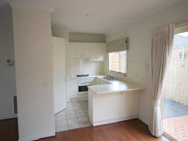 Gallery: 2/5 Potts Street