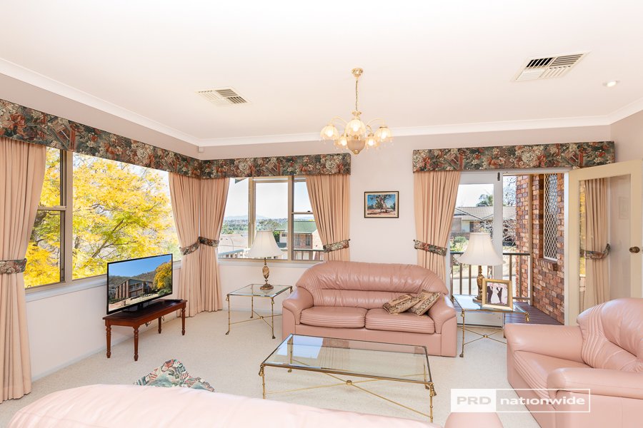 25 Prentice Avenue TAMWORTH 7