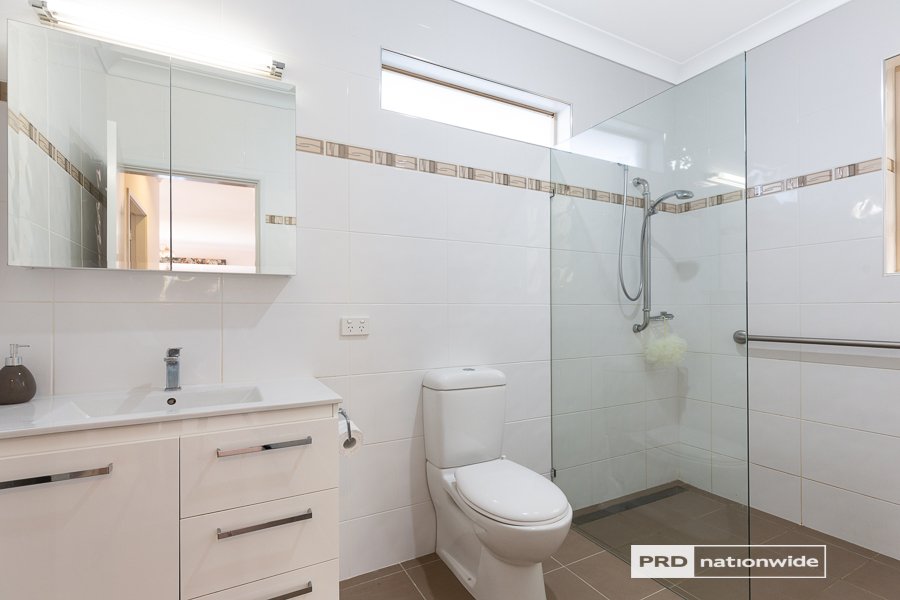 25 Prentice Avenue TAMWORTH 11