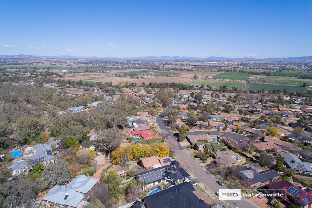 25 Prentice Avenue TAMWORTH 26