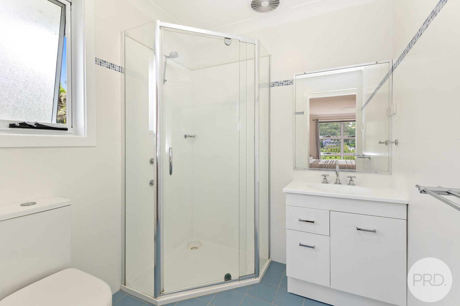 25 Primary Crescent NELSON BAY 17