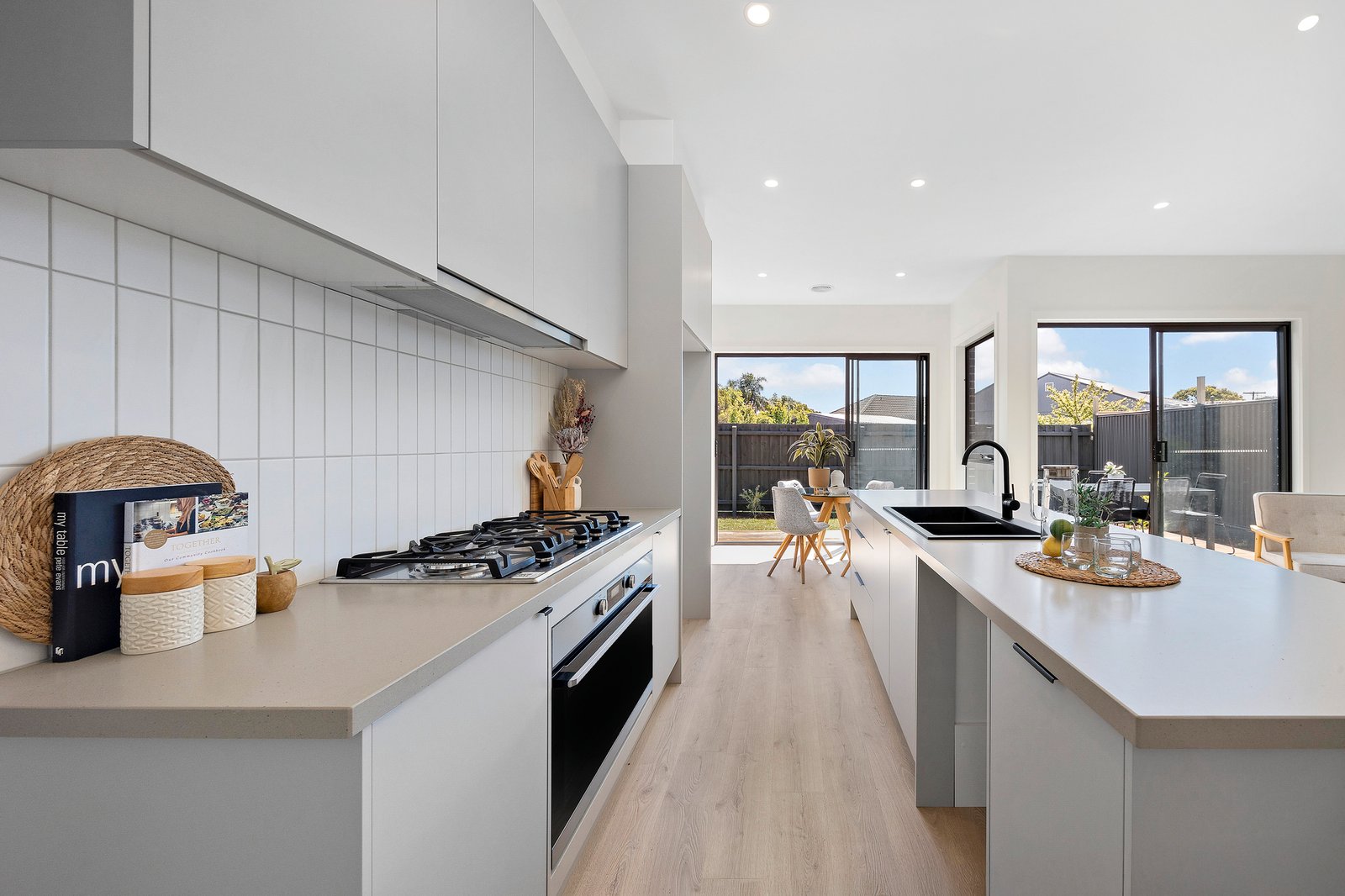 Gallery: 2/5 Prince Crescent