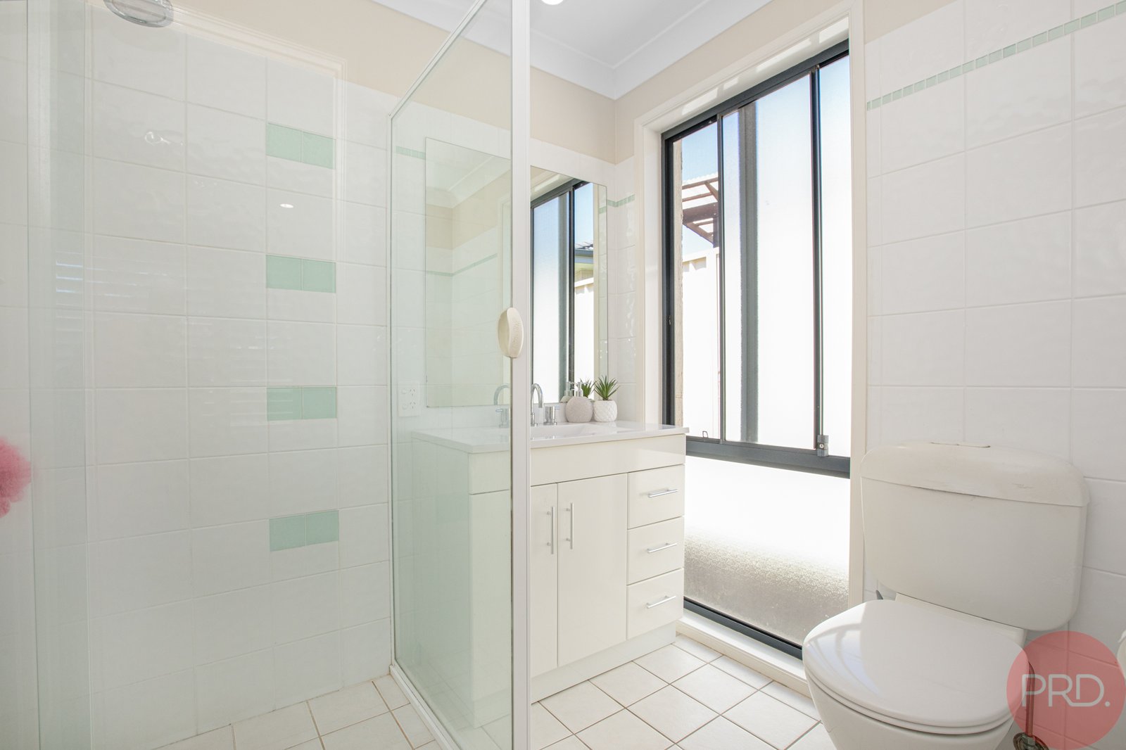 25 Pyalla Avenue ABERGLASSLYN 9