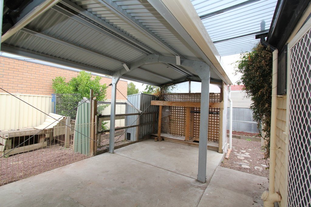 25 Queen Street SEBASTOPOL 7