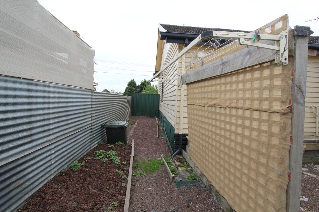 25 Queen Street SEBASTOPOL 9