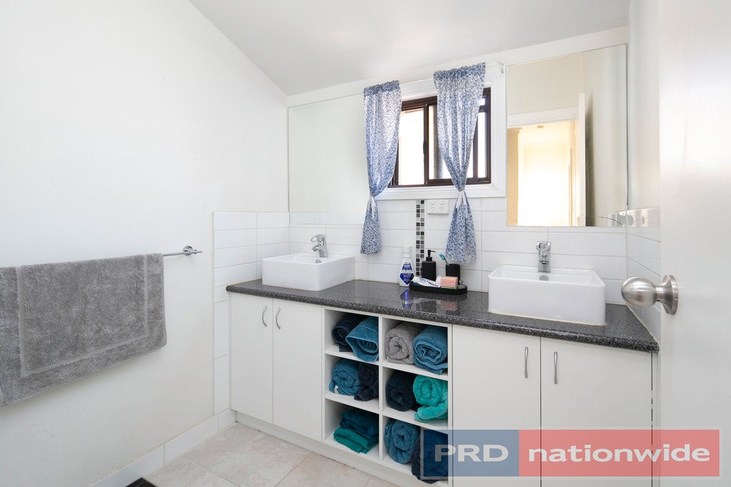 25 Queen Street SEBASTOPOL 5