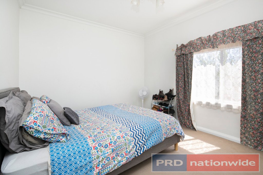 25 Queen Street SEBASTOPOL 6